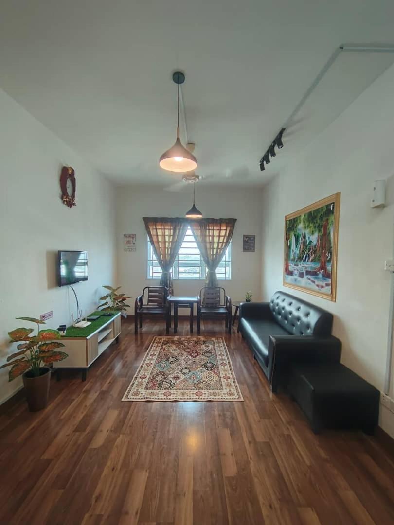 Anggerik Camelia Homestay Apartment Ladang Tok Pelam 瓜拉丁加奴 外观 照片